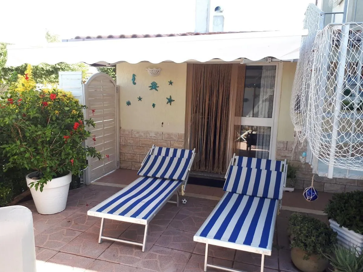 Domus Claudio Garden - Monolocale Con Giardino Privato Apartment Fiumicino