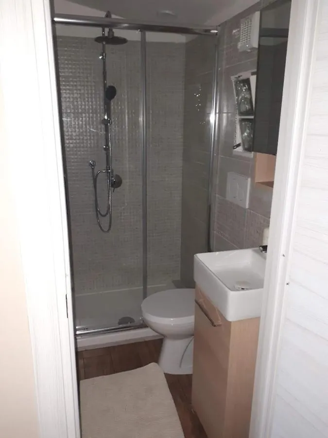 Domus Claudio Garden - Monolocale Con Giardino Privato Apartment Fiumicino 0*,