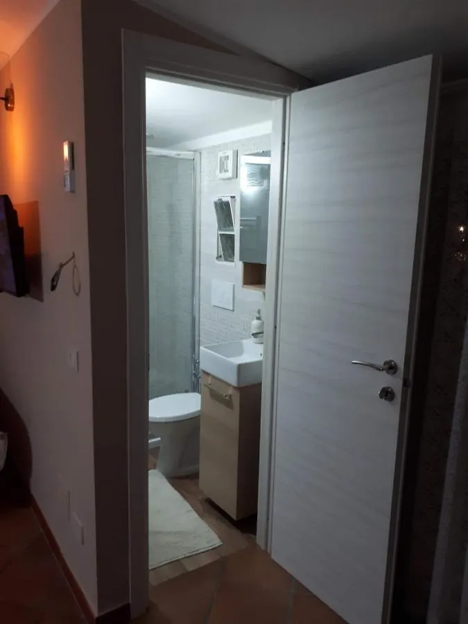 Domus Claudio Garden - Monolocale Con Giardino Privato Apartment Fiumicino